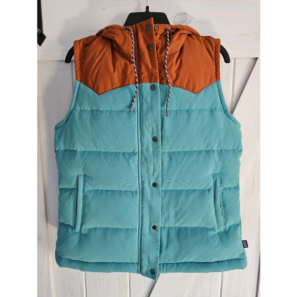 Patagonia Women's Hooded Bivy Vest - Picture 2 of 12